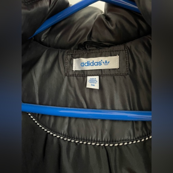 Adidas jacket - Picture 3 of 4